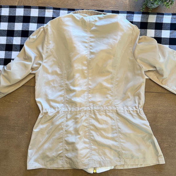 🌸🌸🌸 3/25$ Luii Spring Jacket - Picture 7 of 8